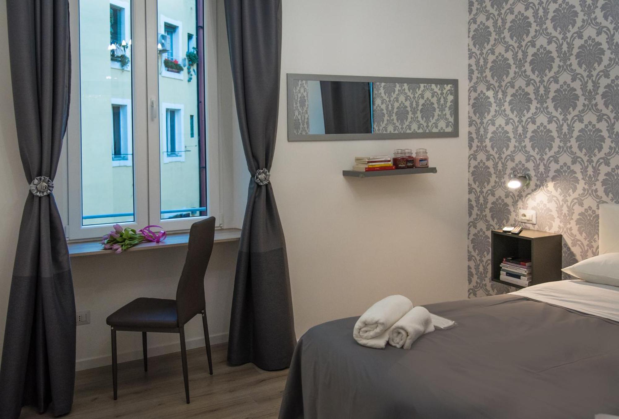 Inside Roma Rooms Exterior foto