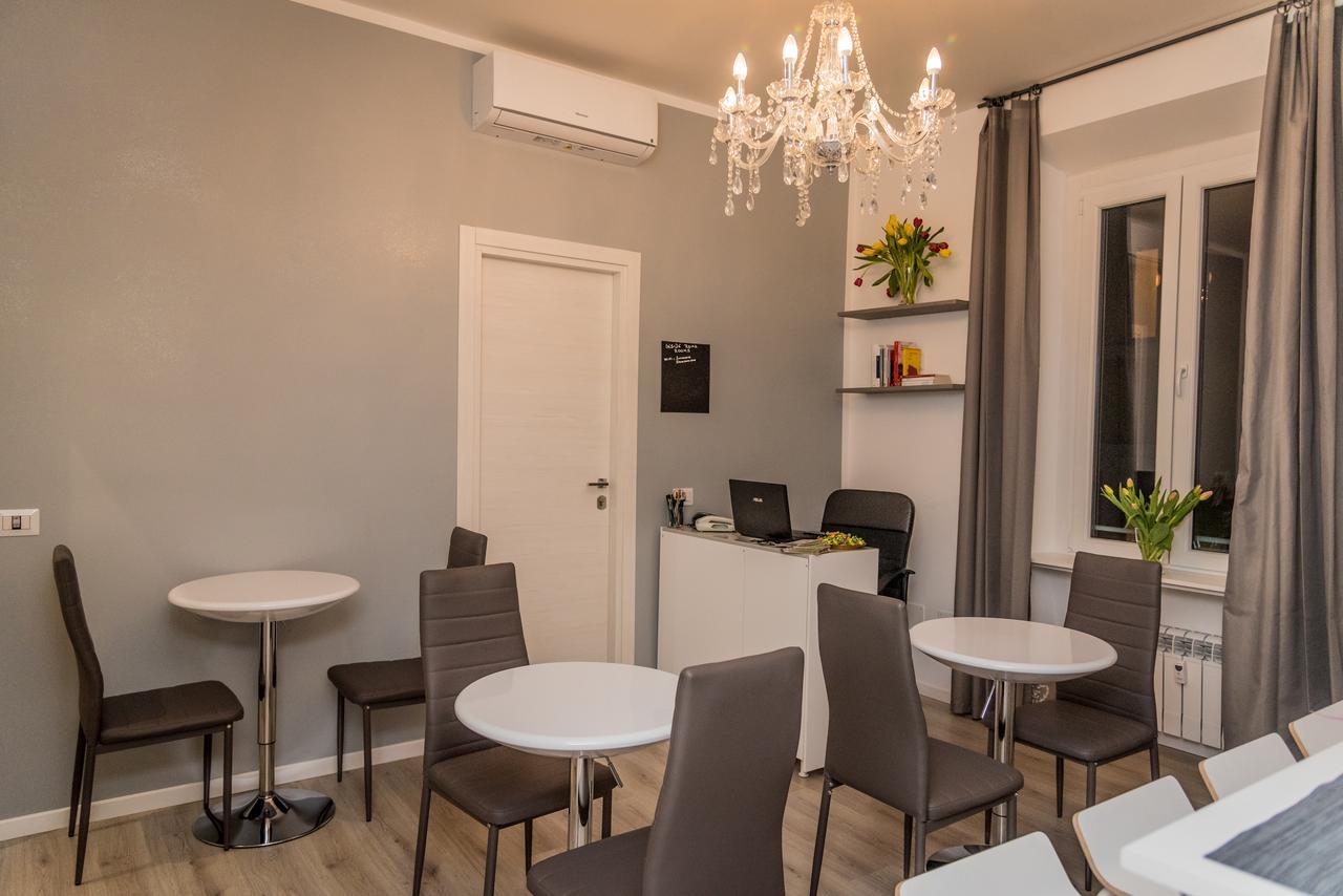 Inside Roma Rooms Exterior foto