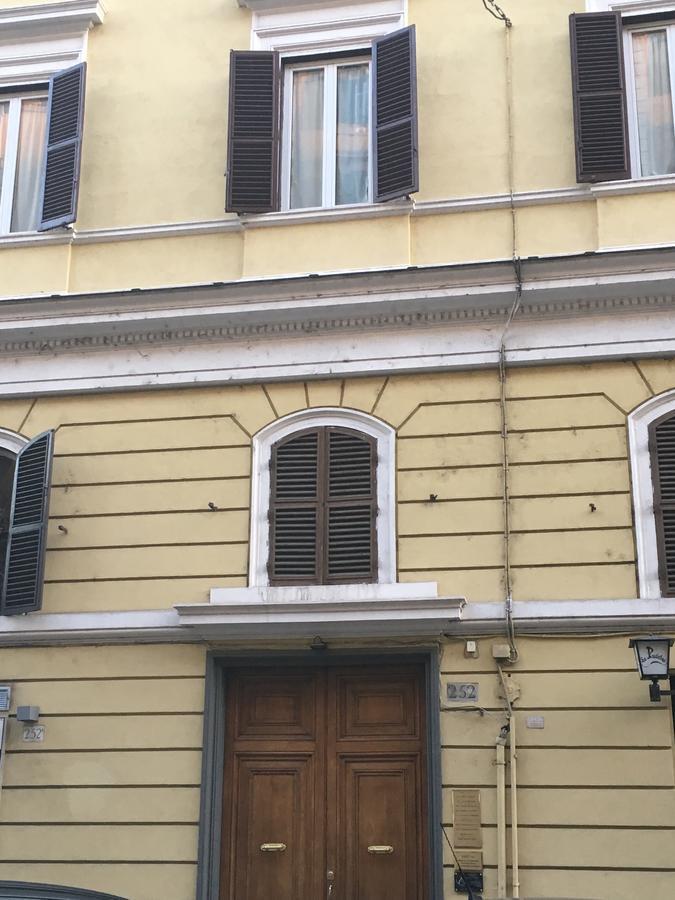 Inside Roma Rooms Exterior foto